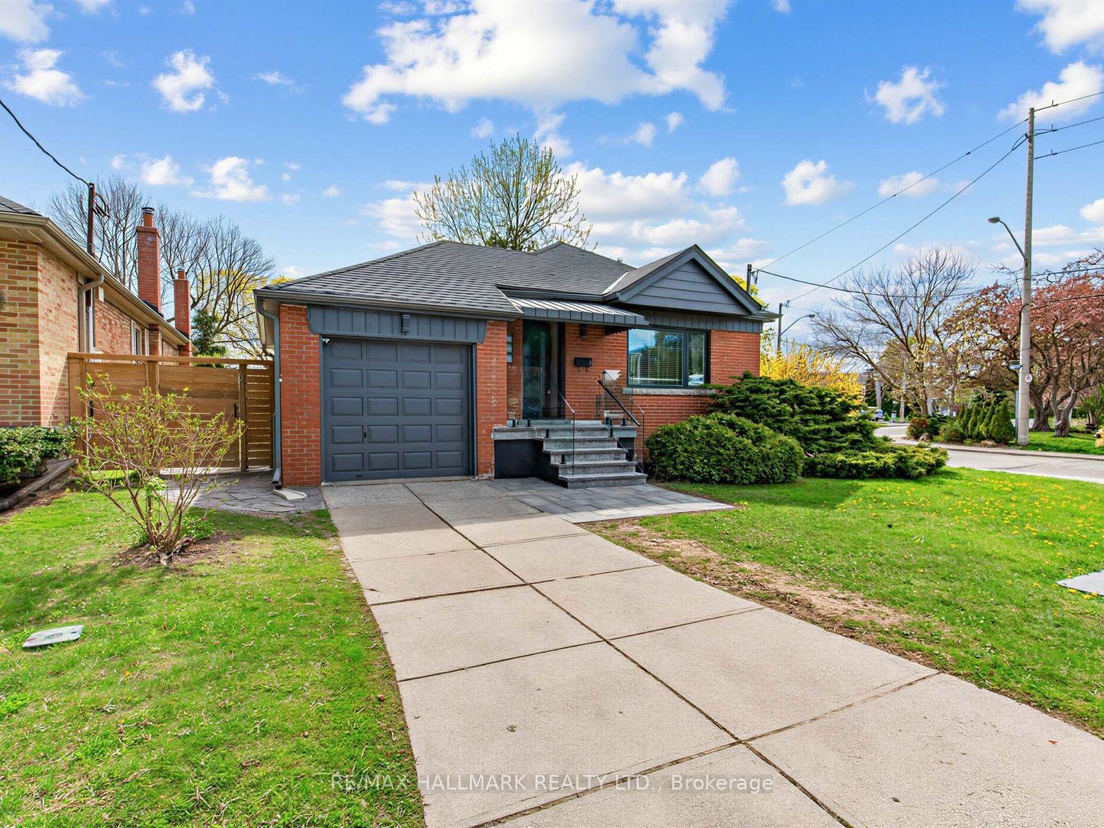 1 Ferncliff Court — photo 1