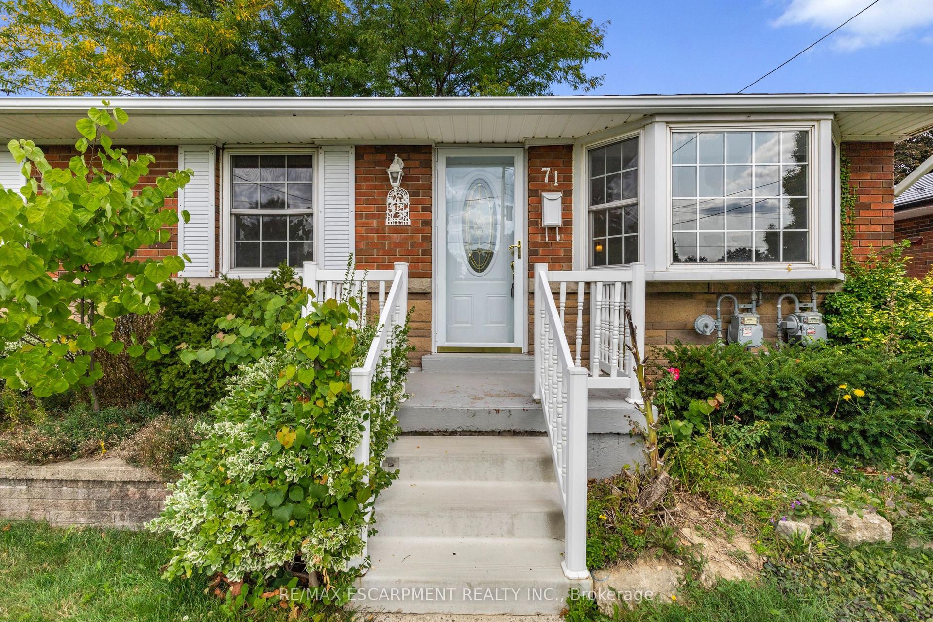 71 Organ Crescent Main #Main, Hamilton — Detached for lease, photo 1