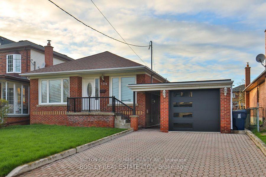 136 Regina Avenue Main #Main — photo 1