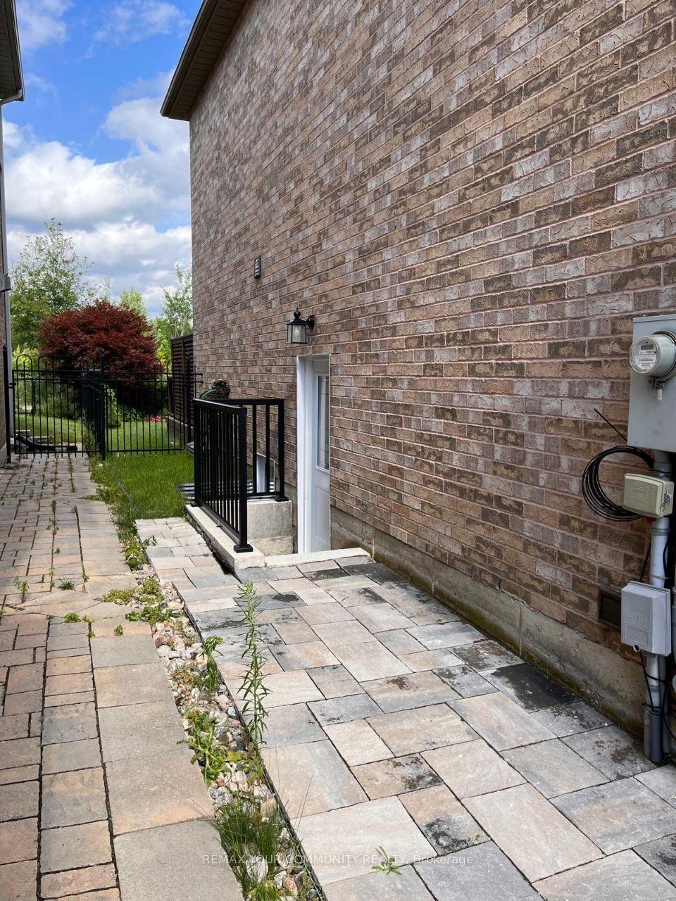 11 Kingsmead Court Basement #Basement — photo 1