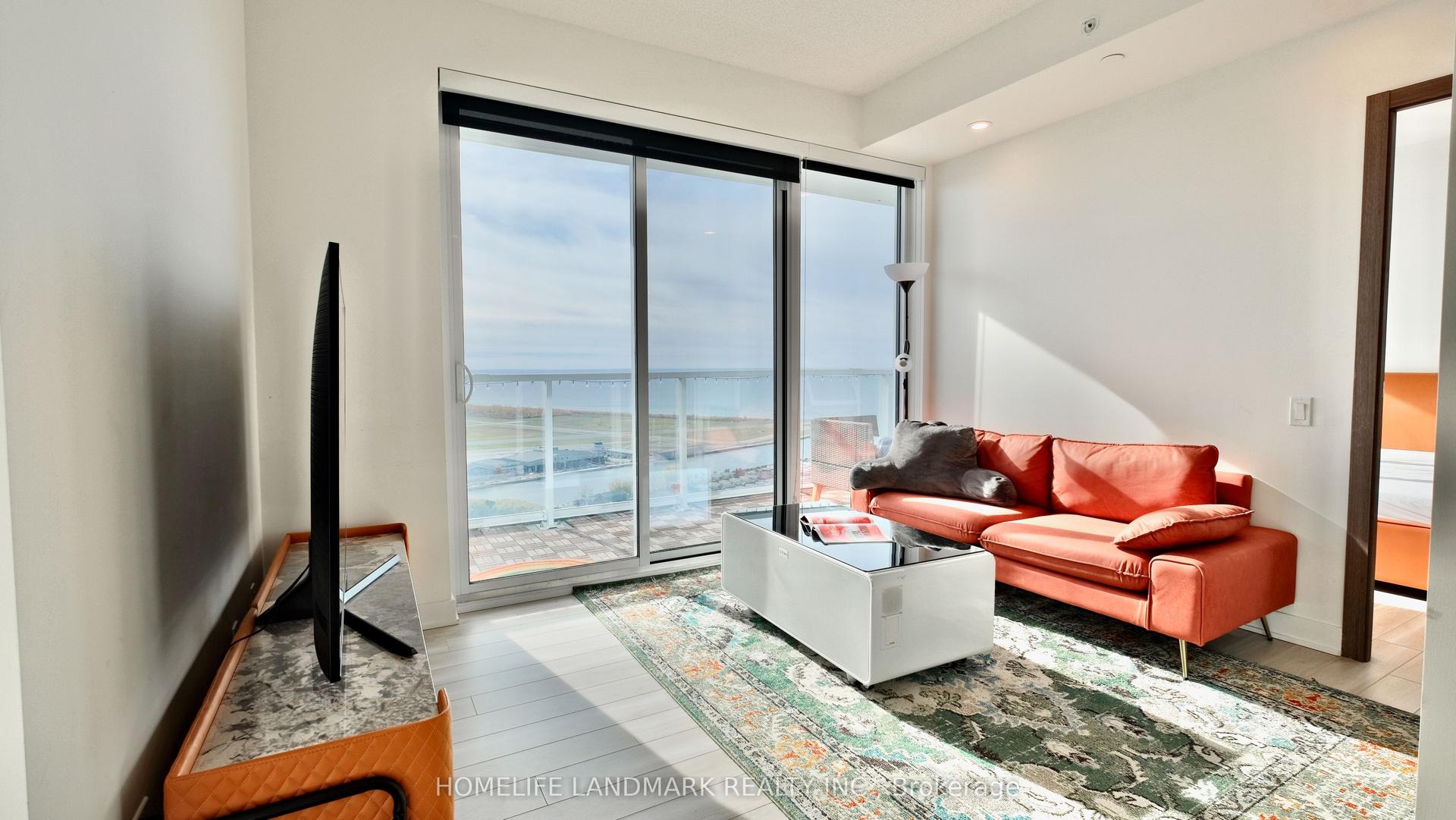 17 Bathurst Street 4016 #4016, Toronto — Condo for lease, photo 1