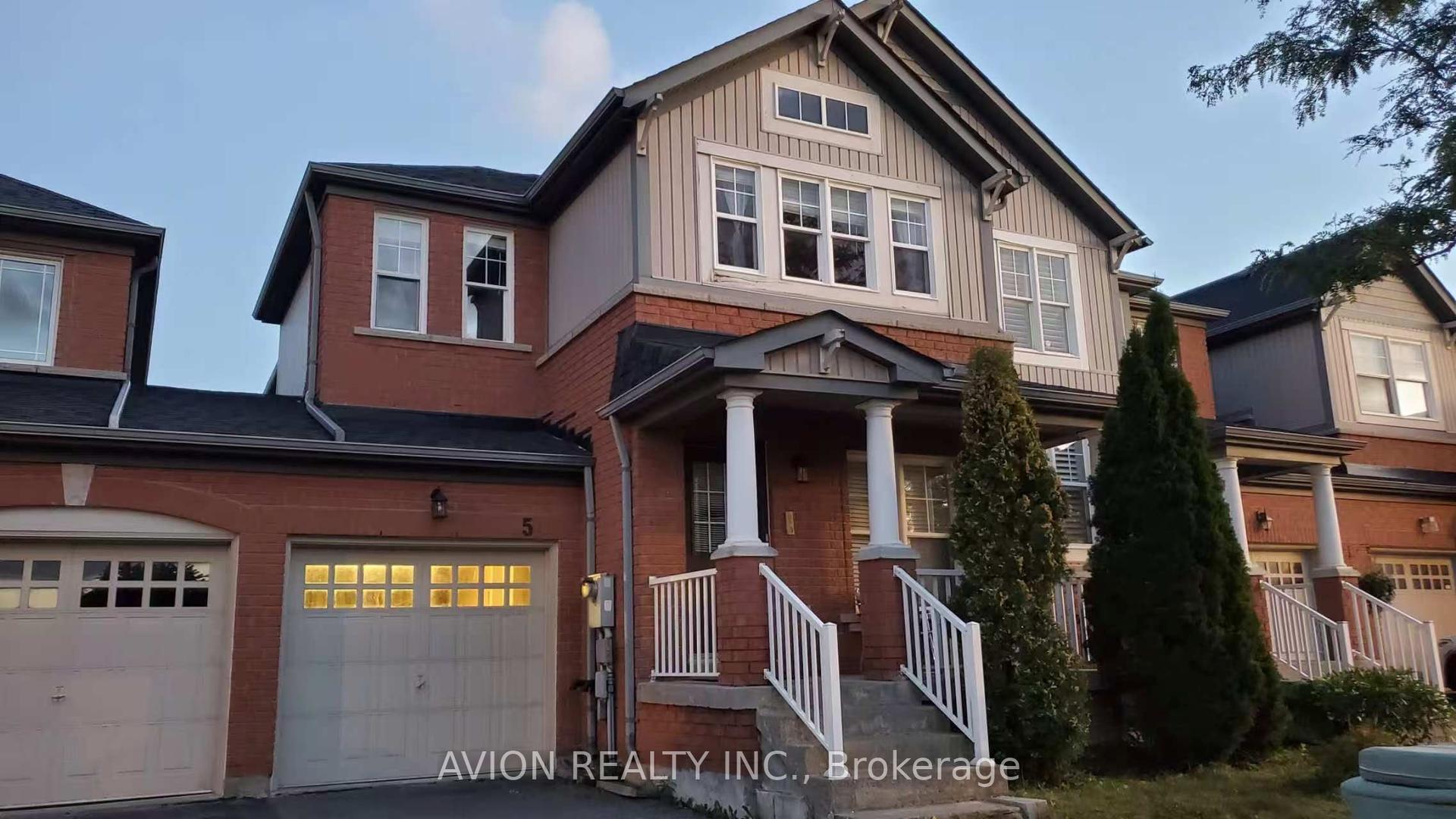 5 Ulson Drive, Richmond Hill — Townhouse for lease, photo 1