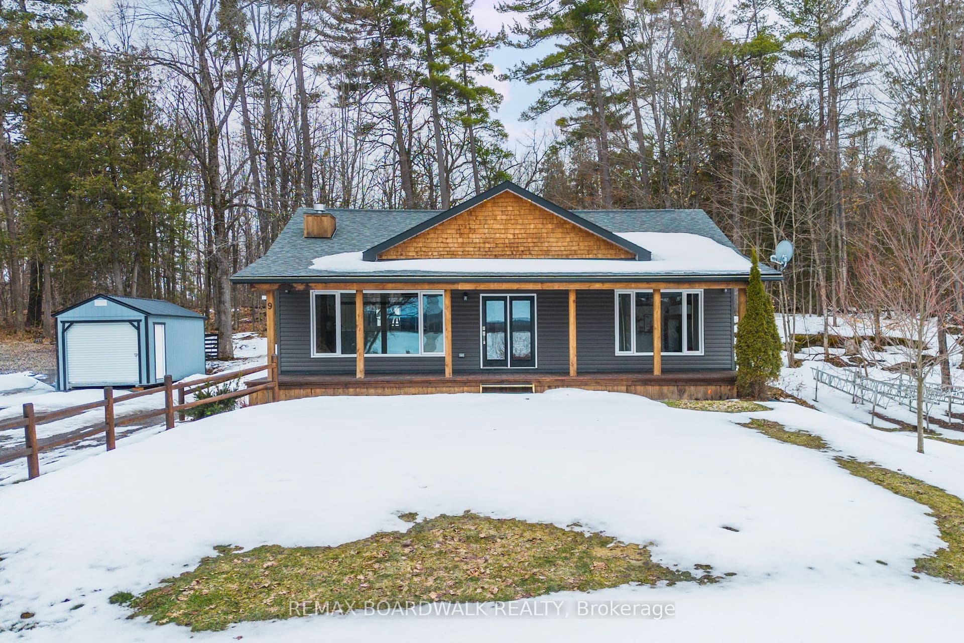 9 Skebo Lane — photo 1