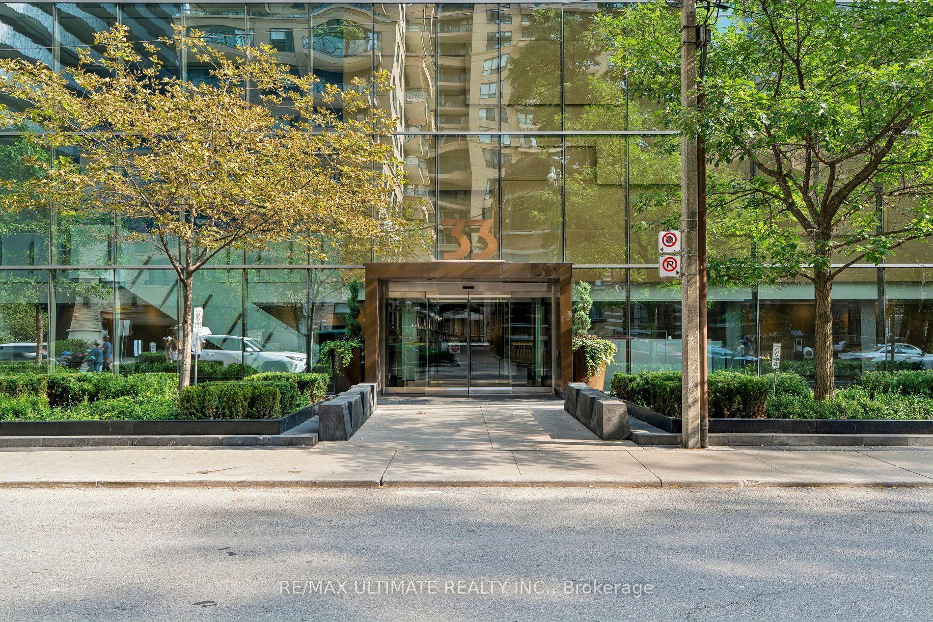 33 Charles Street E 905 #905, Toronto — Condo for sale, photo 1