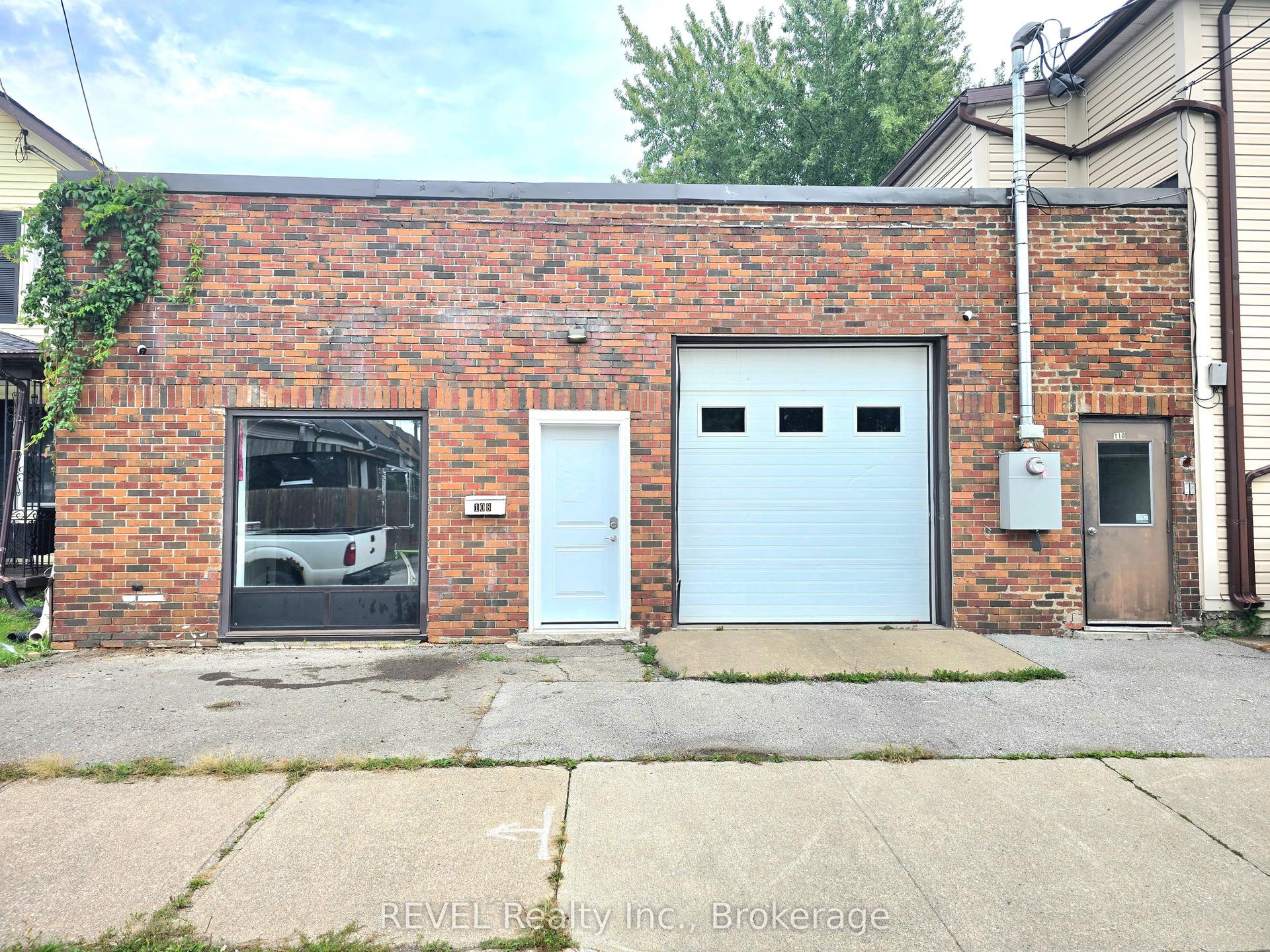 108 DUNCAN Street, Welland — Commercial for sale, photo 1