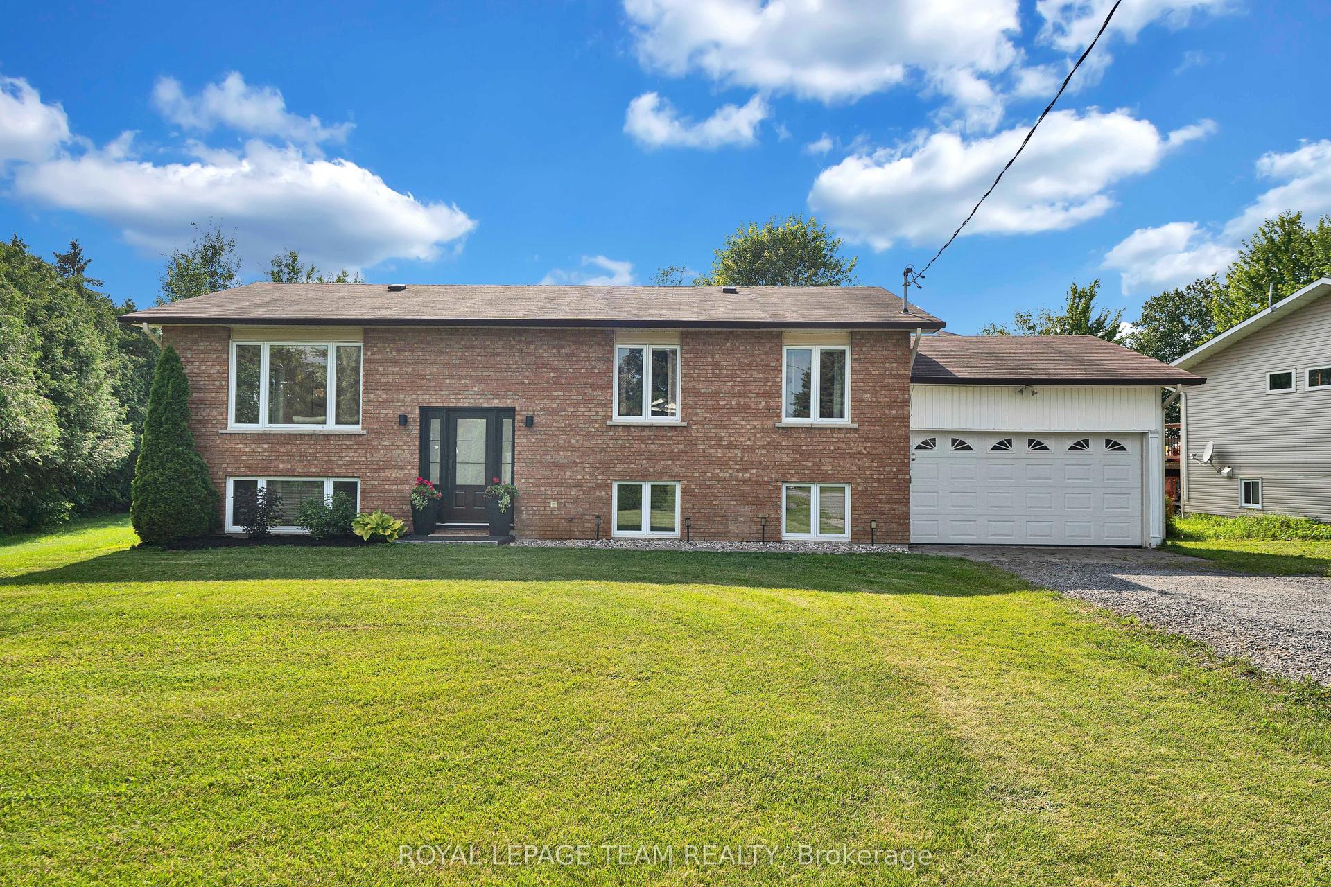 2584 Stagecoach Road, Greely - Metcalfe - Osgoode - Vernon and Area — Detached for sale, photo 1