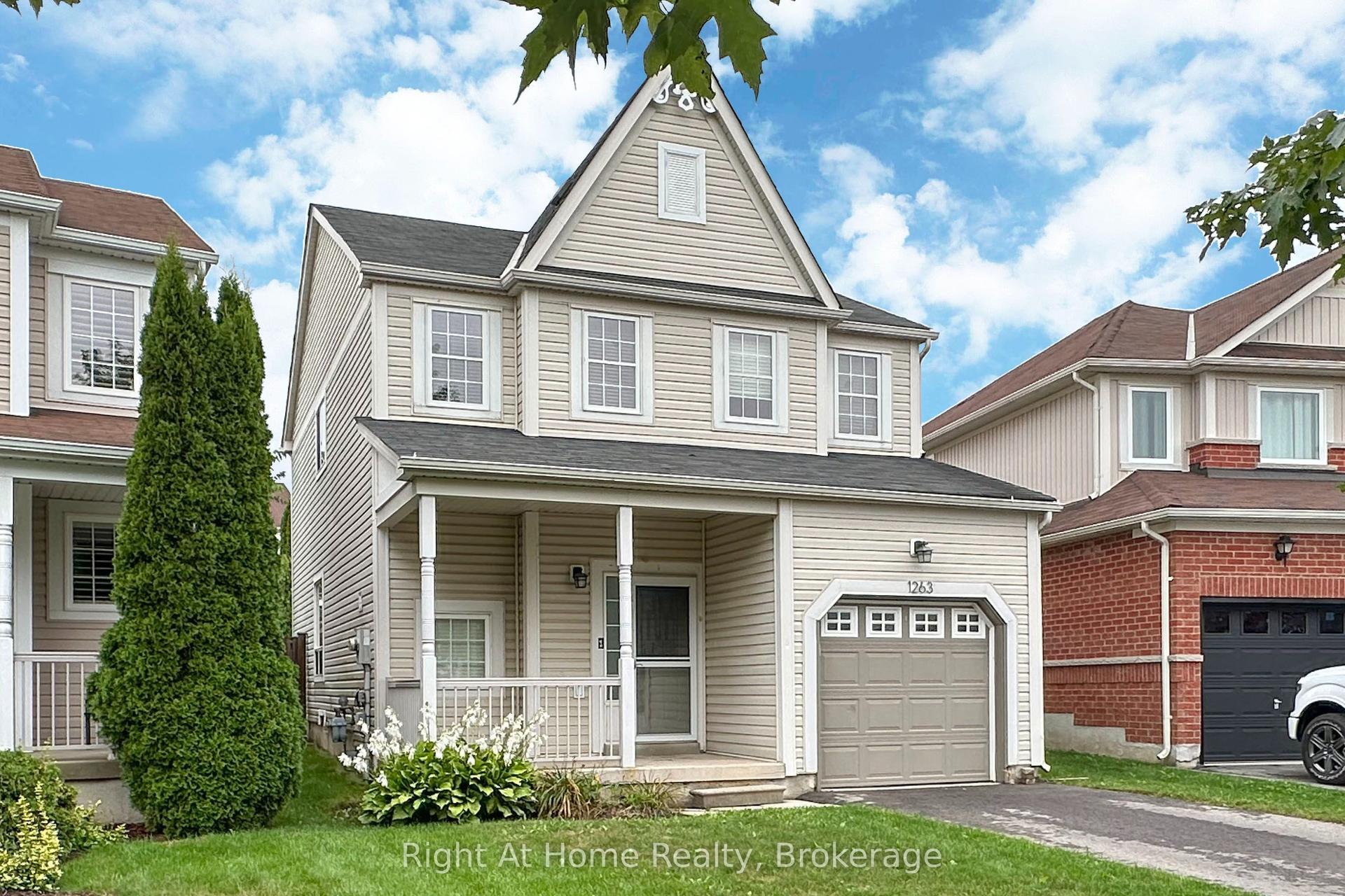 1263 Gyatt Crescent, Oshawa — Detached for lease, photo 1