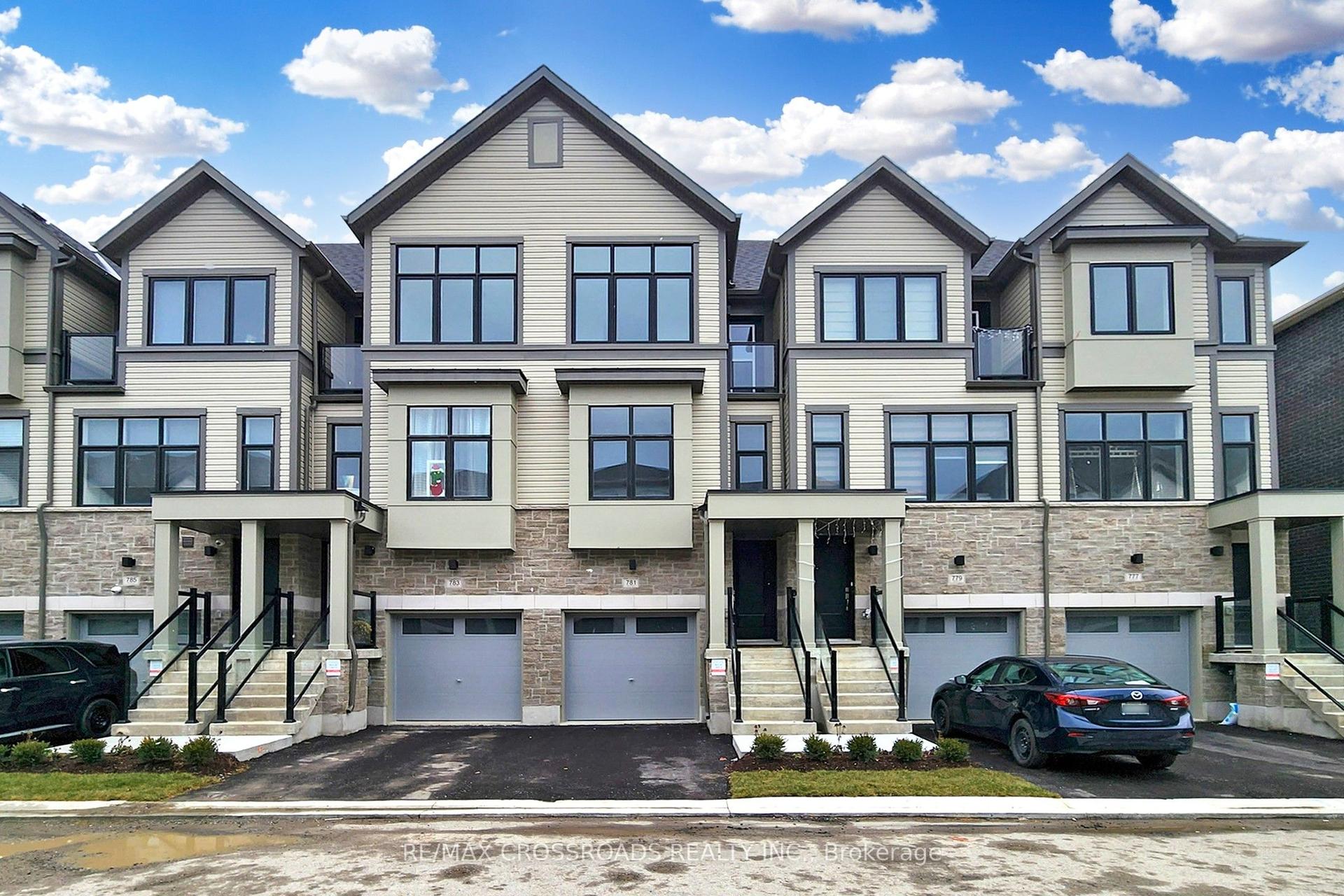 781 Kootenay Path, Oshawa — Townhouse for lease, photo 1