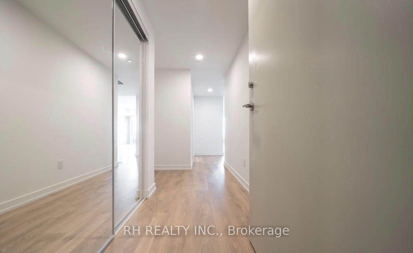 1100 Sheppard Avenue W, Toronto — Condo for sale, photo 1