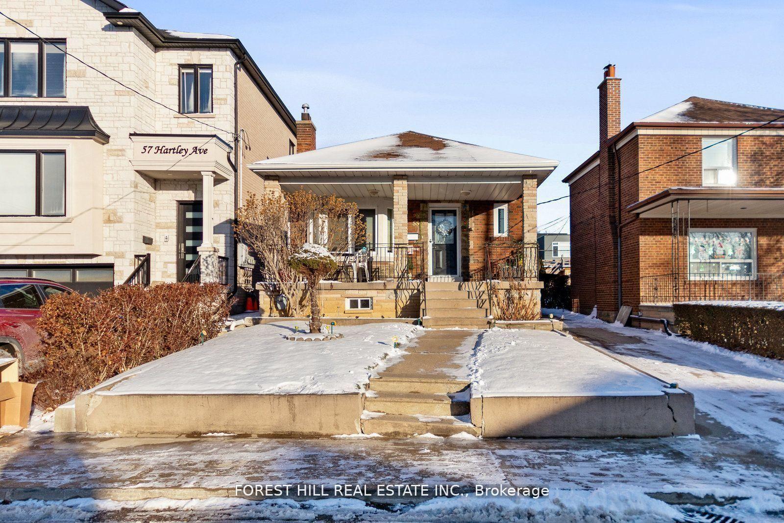 55 Hartley Avenue, Toronto — Detached for lease, photo 1
