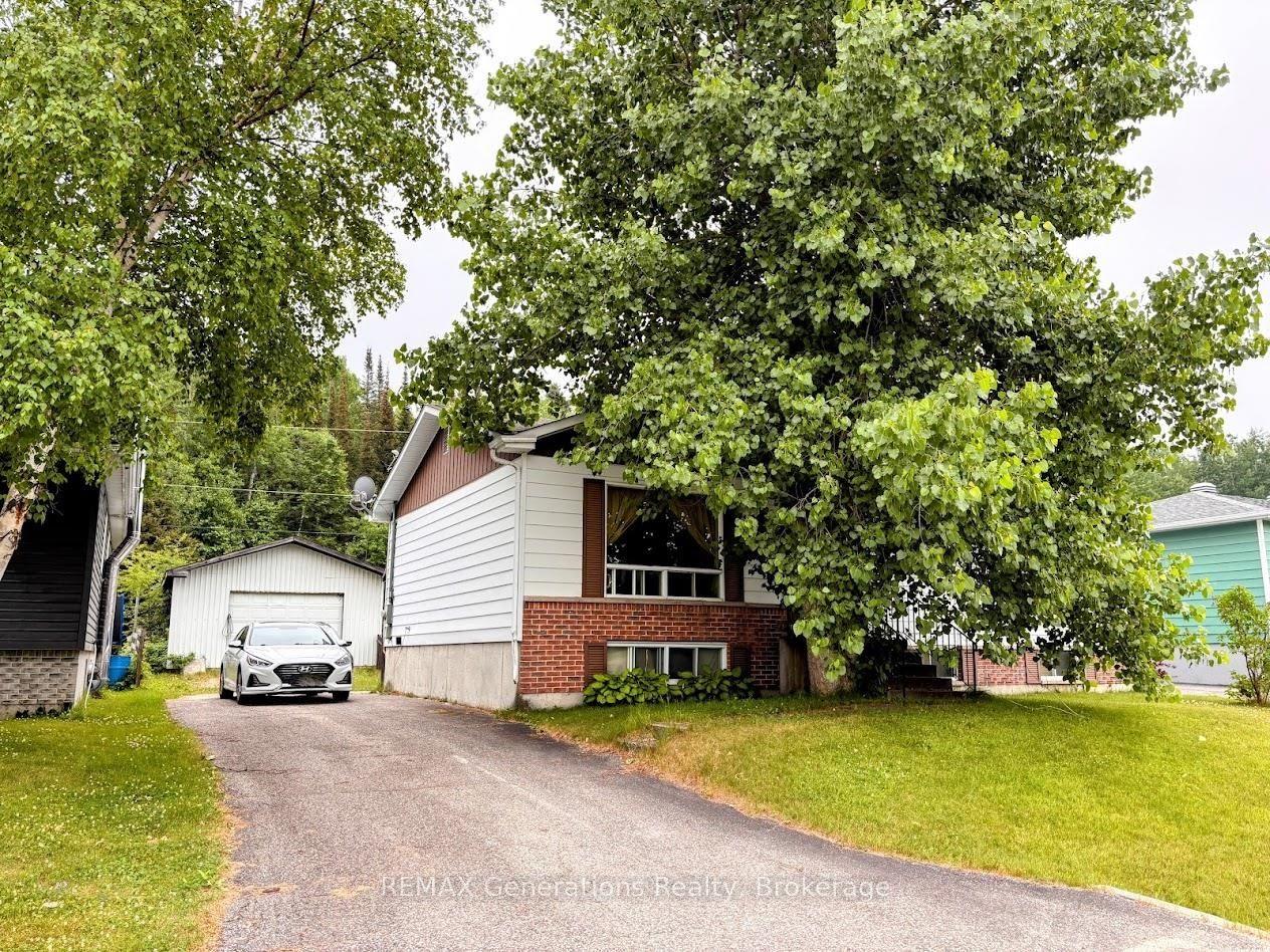 37 Matachewan Road, Manitouwadge — Detached for sale, photo 1