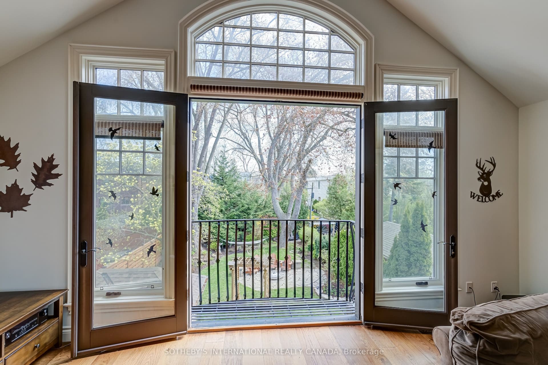 31 Maple Avenue N — photo 1