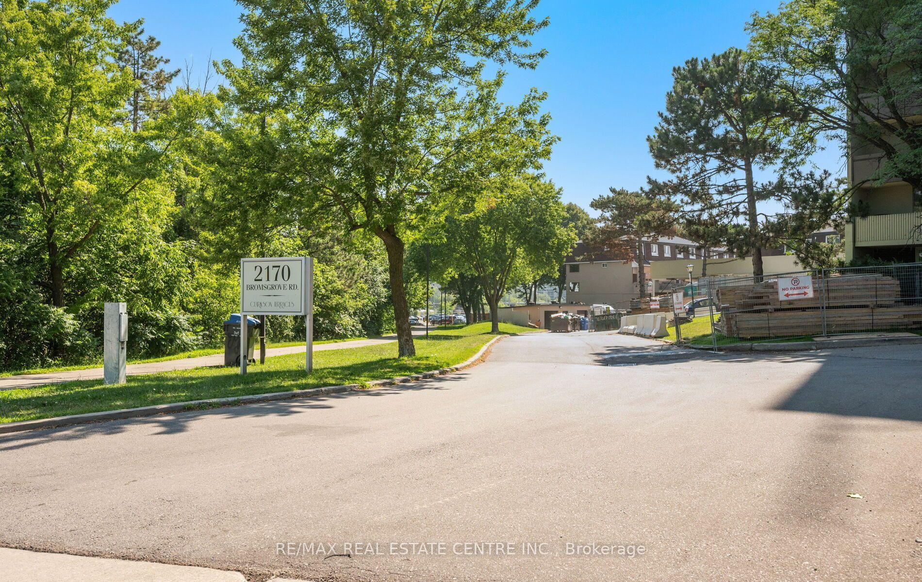2170 Bromsgrove Road 2 #2, Mississauga — Condo Town for sale, photo 1