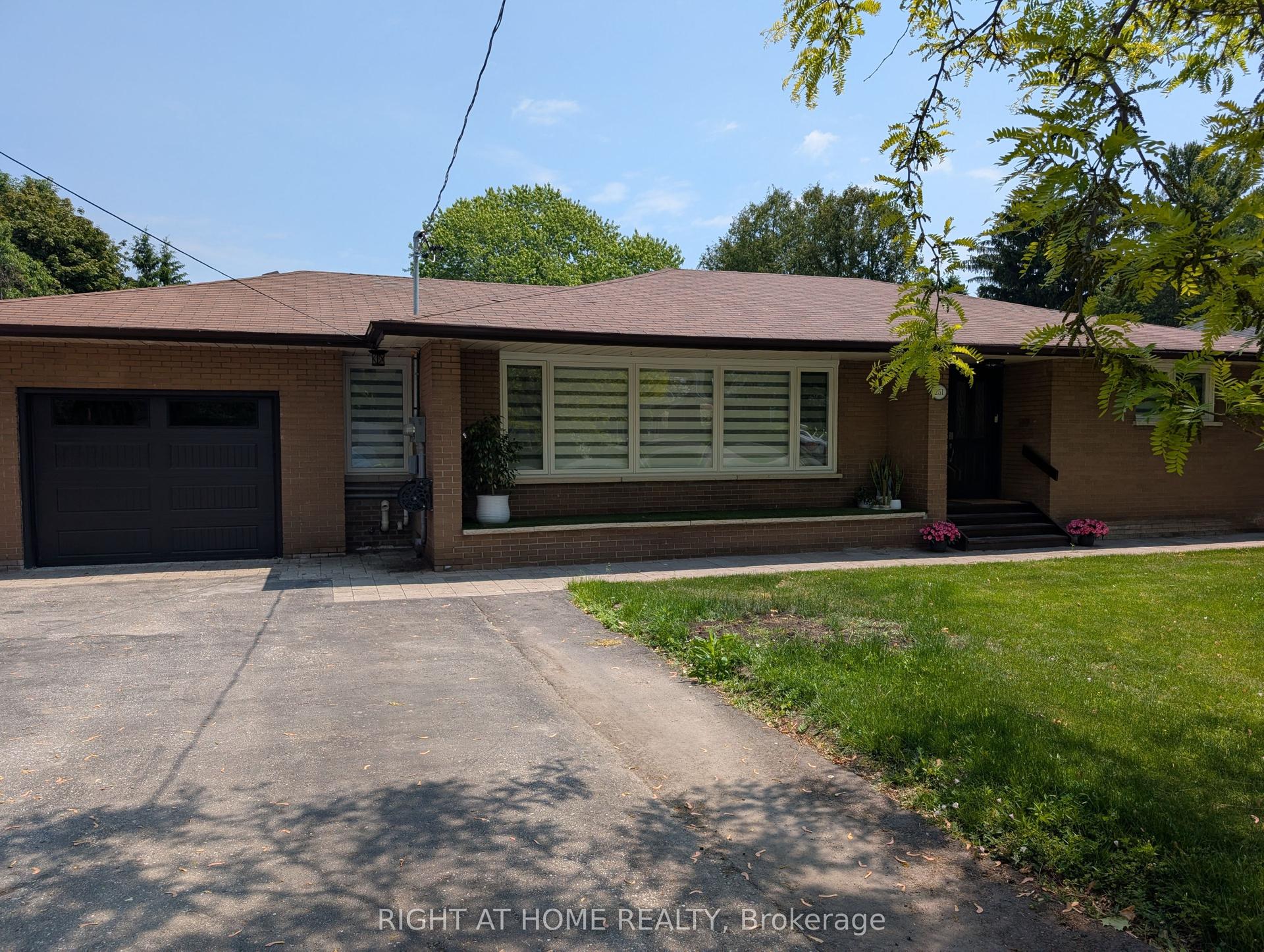 251 Meadow Road Unit 2 #Unit 2 — photo 1