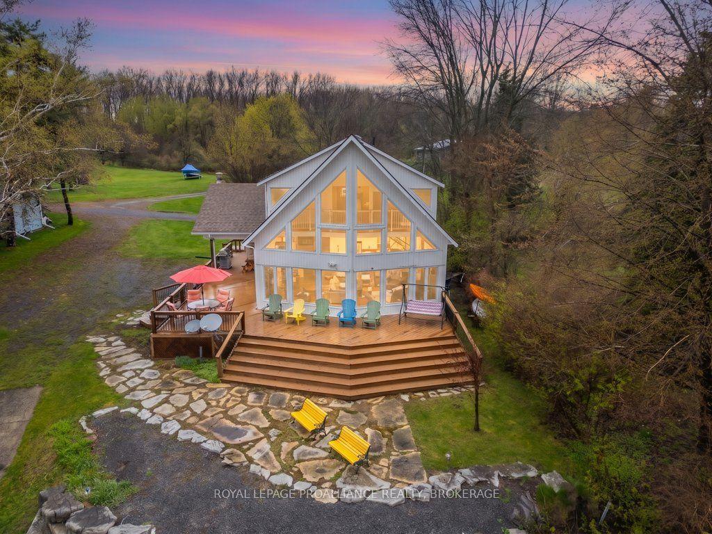 243 Leone's Cove Lane — photo 1