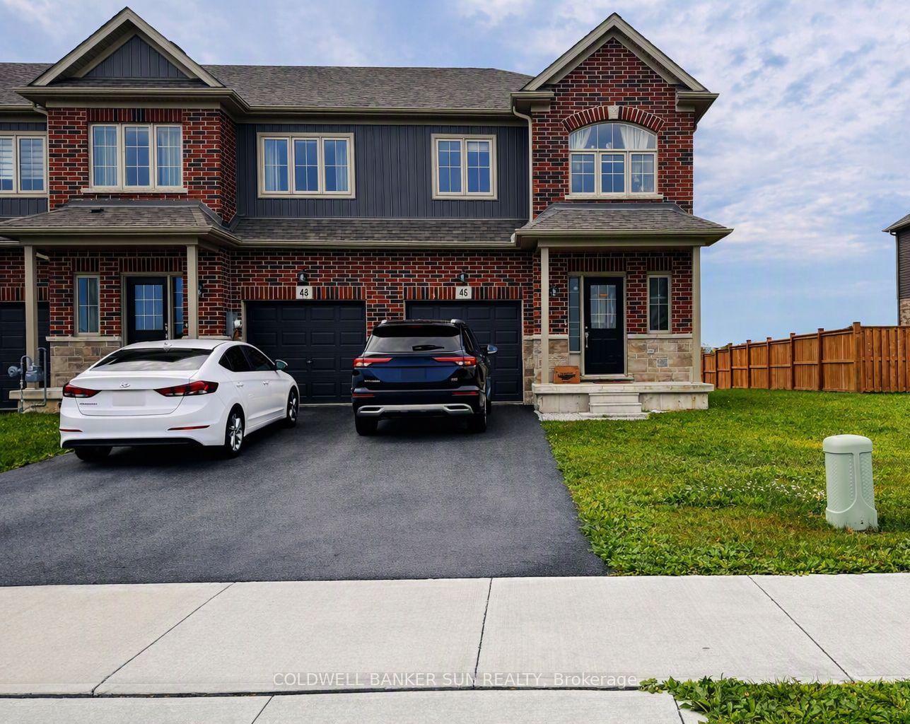 46 Zoe Lane, Hamilton — Townhouse for lease, photo 1