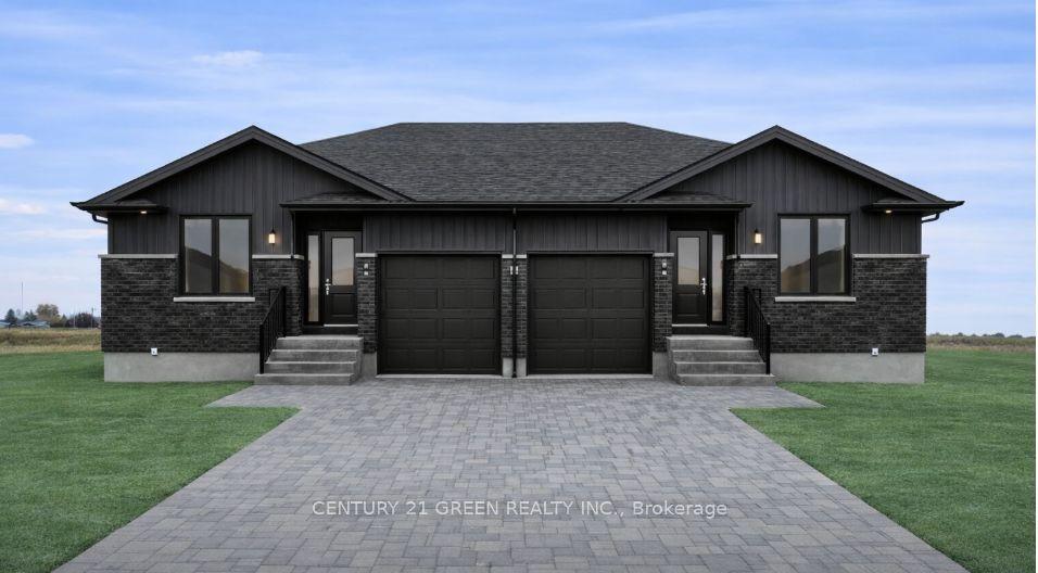 LOT 2 Block 6 Elizabeth Street E — photo 1