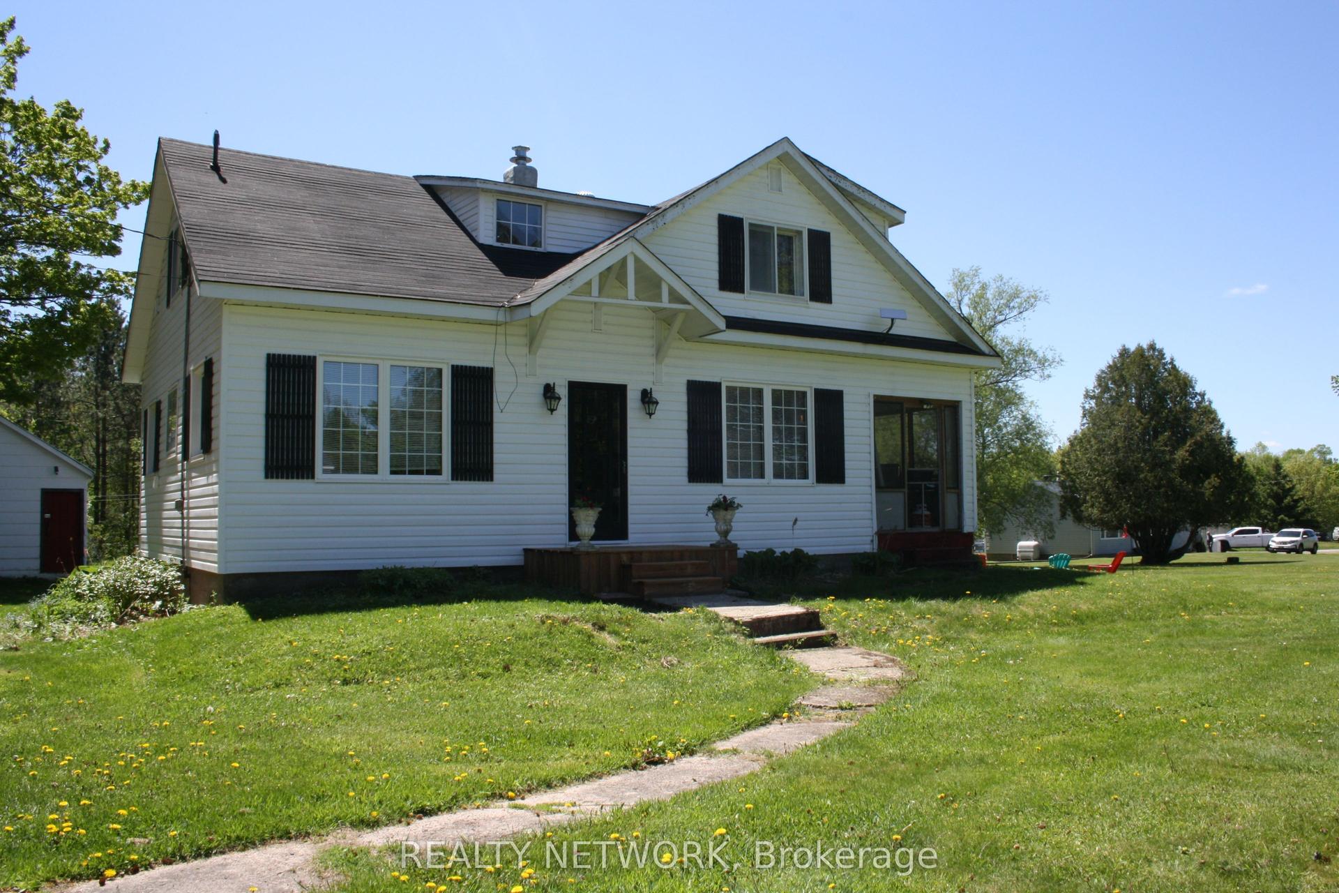 11519 522 Highway — photo 1