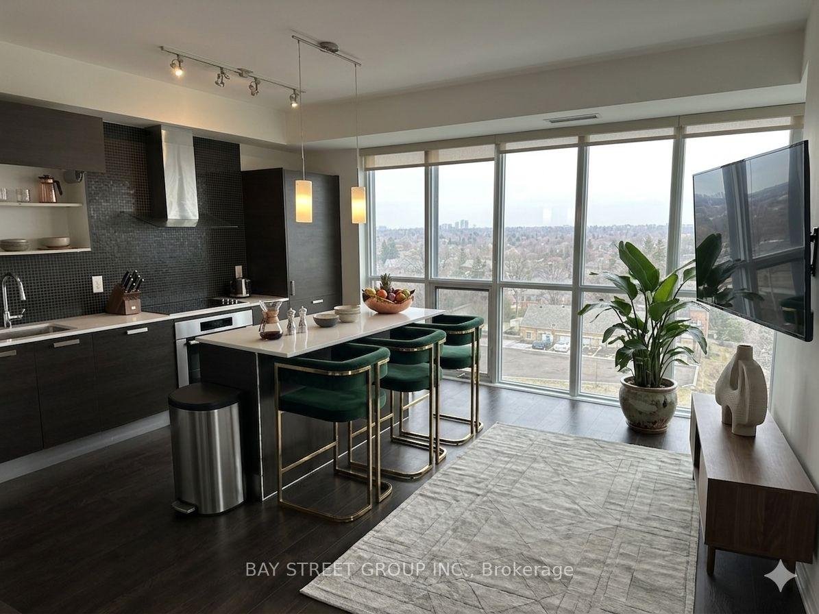 11 Bogert Avenue 807 #807 — photo 1