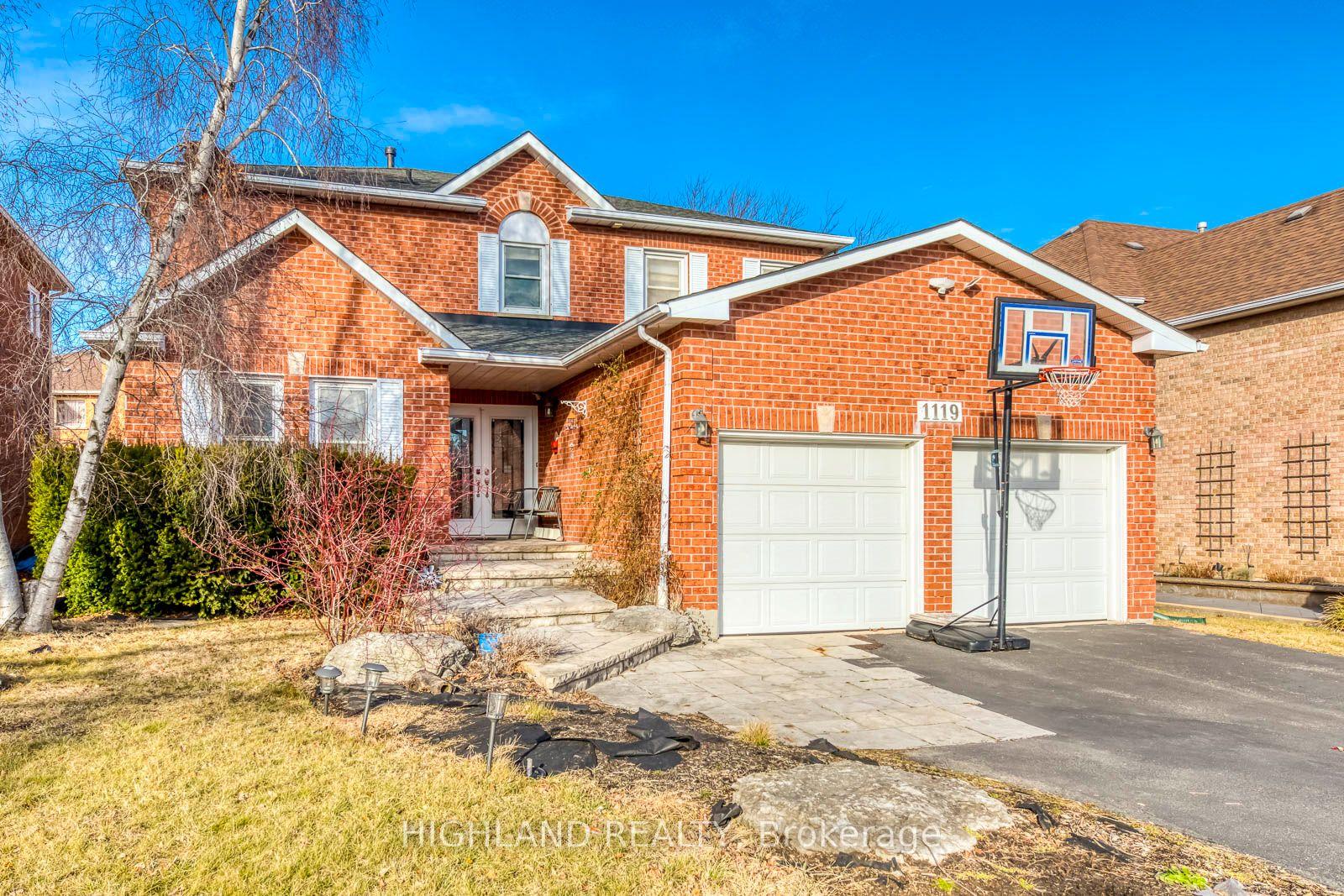 1119 Privet Place, Oakville — Detached for lease, photo 1