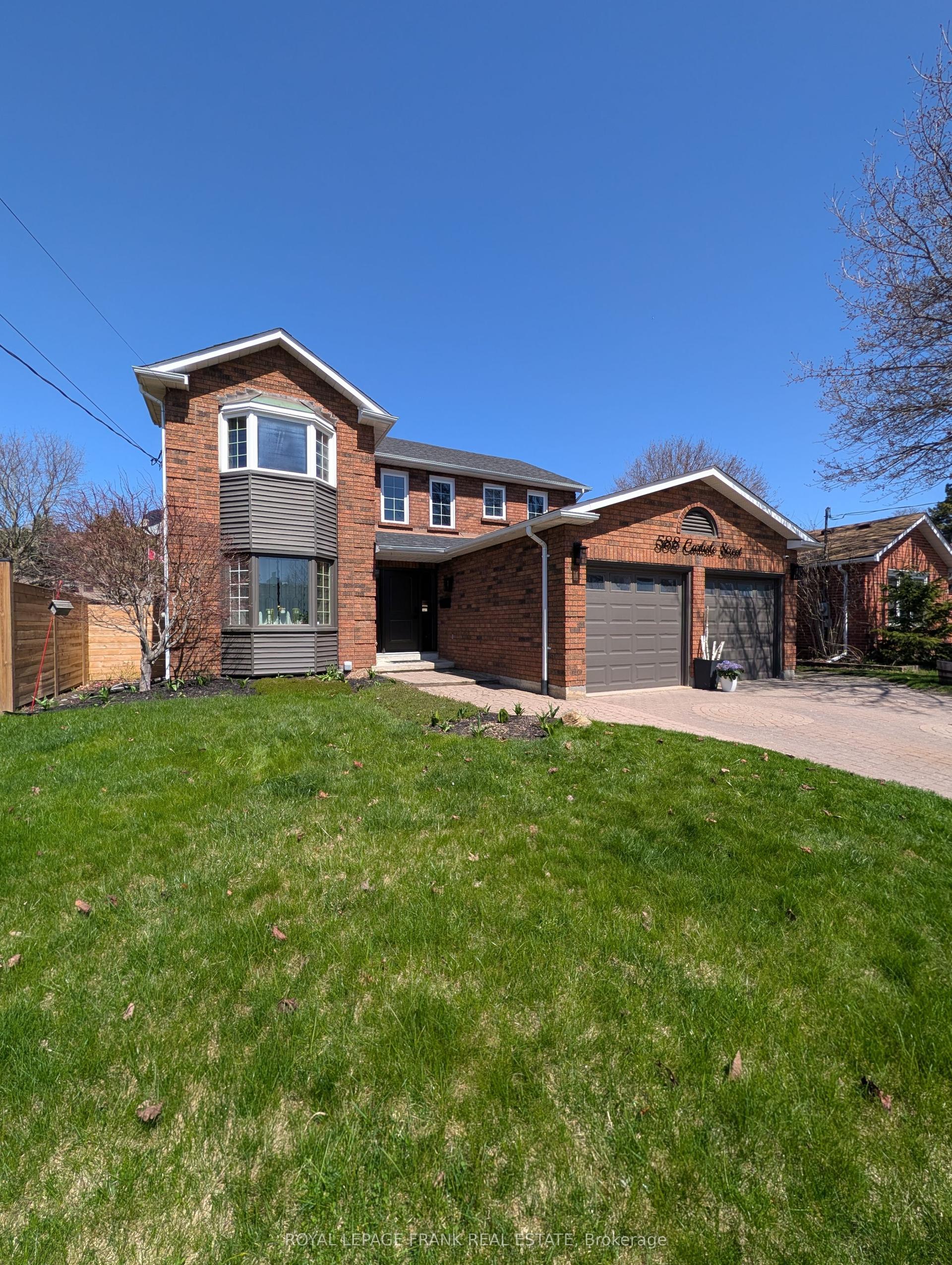 588 Carlisle Street — photo 1