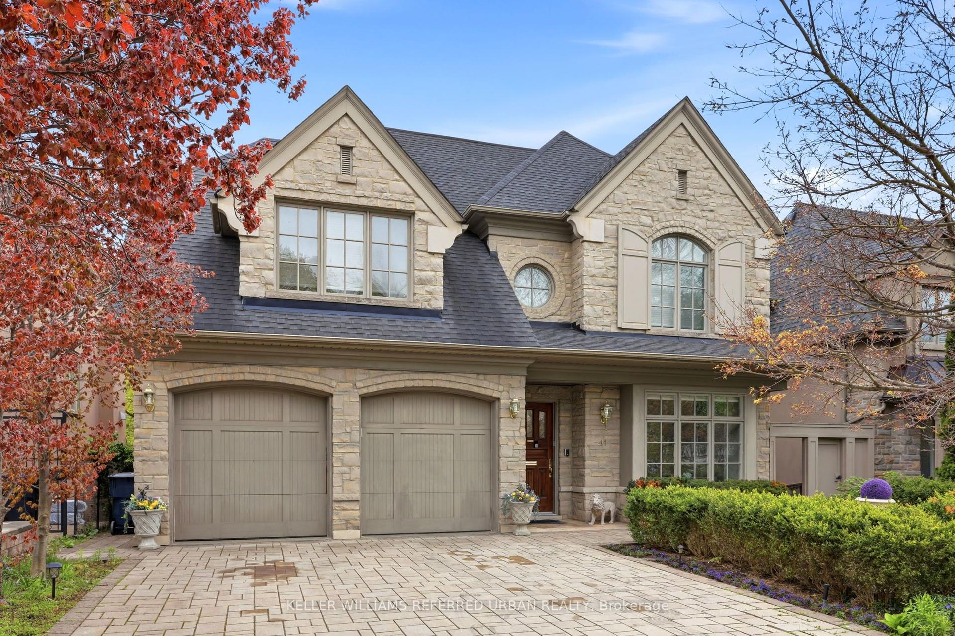 41 Wentworth Avenue — photo 1