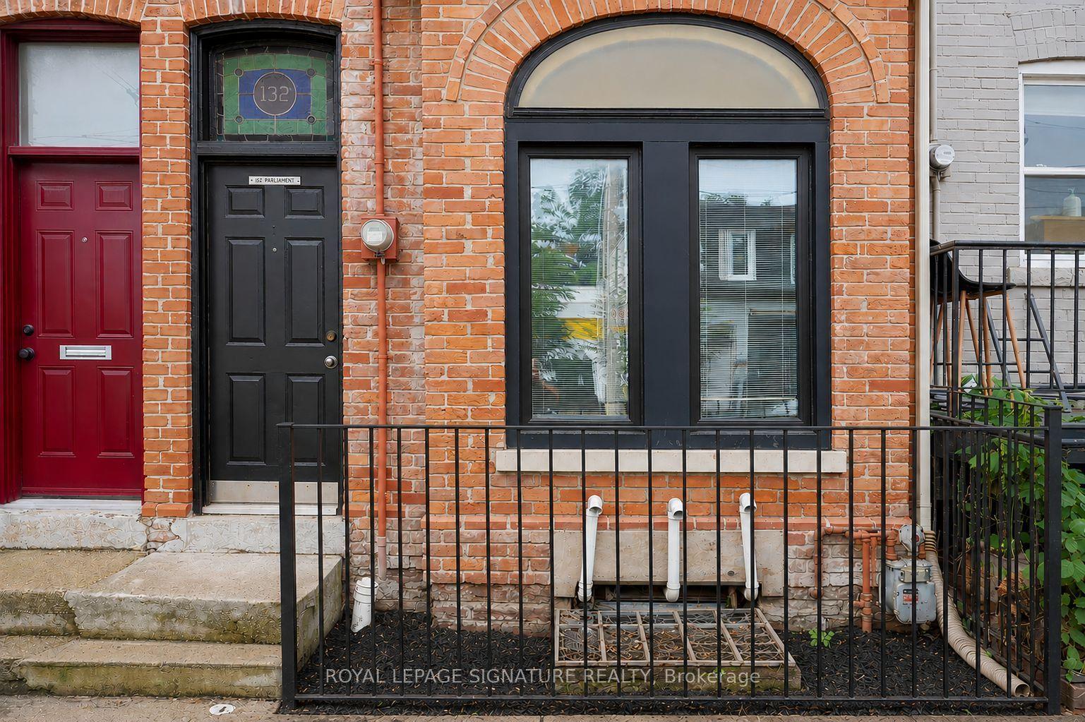 152 Parliament Street, Toronto — Townhouse for lease, photo 1