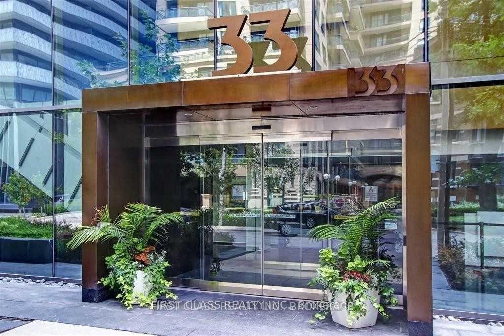 33 Charles Street E 1409 #1409, Toronto — Condo for lease, photo 1