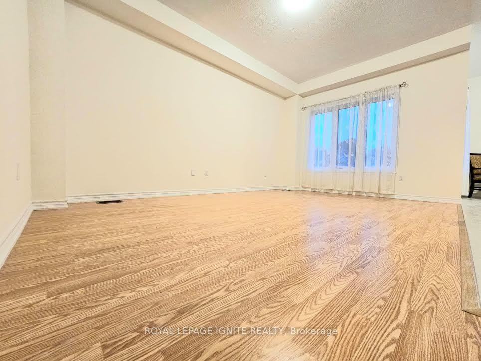 25 Jack Potts Way, Clarington — Townhouse for lease, photo 1