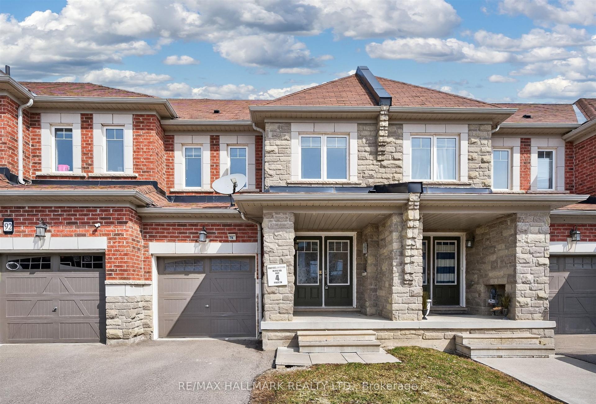 94 Golden Springs Drive — photo 1