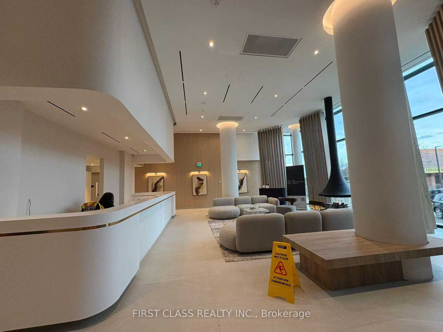 1 Fairview Road E 606 #606, Mississauga — Condo for lease, photo 1