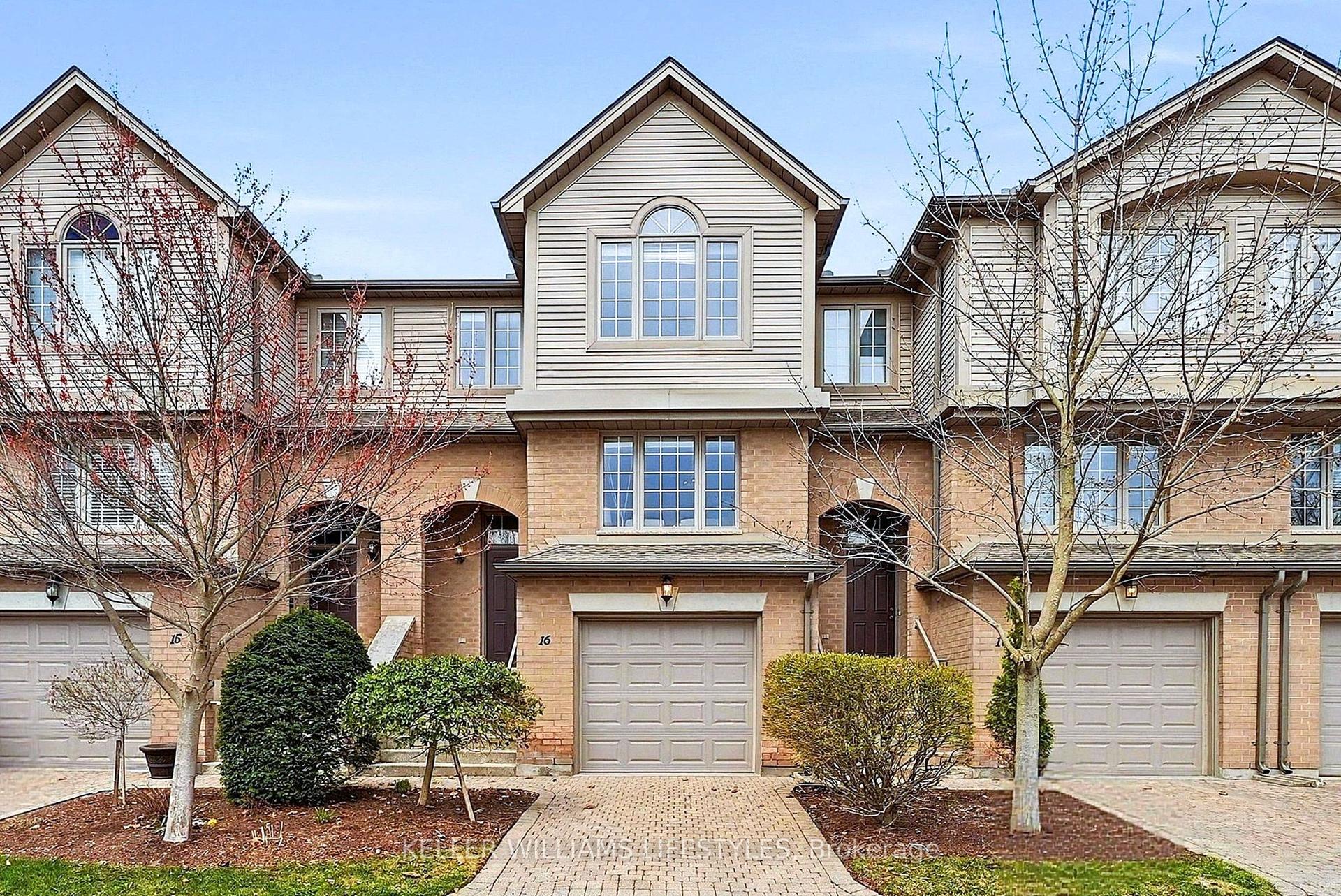 270 North Centre Road 16 #16 — photo 1