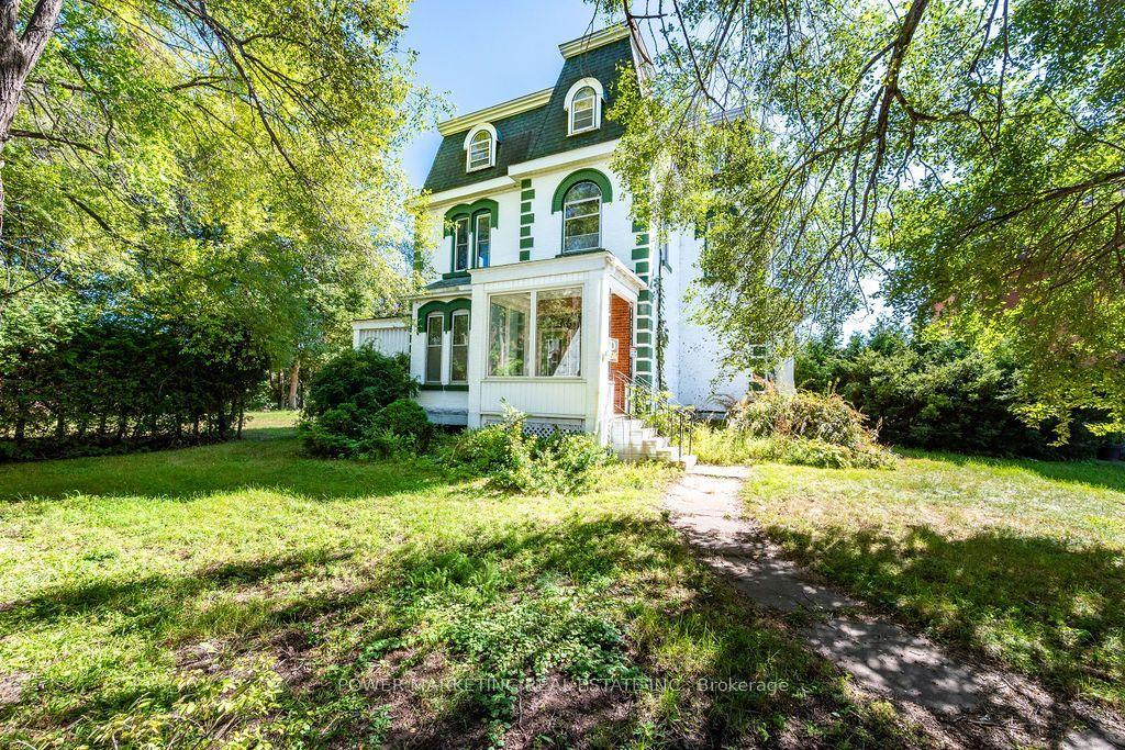 247 Victoria Street, Pembroke — Detached for sale, photo 1