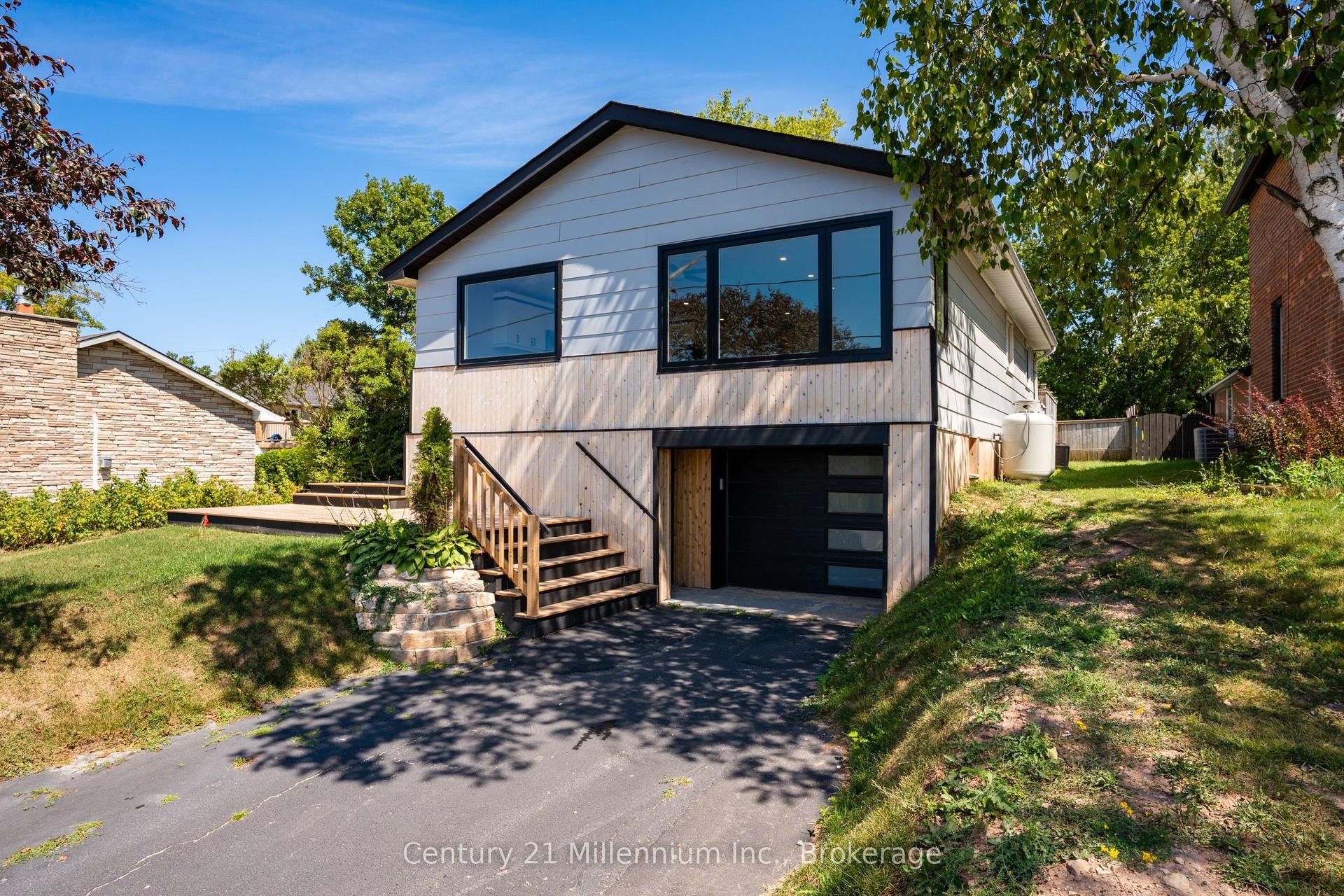 873 9th Avenue E, Owen Sound — Detached for sale, photo 1