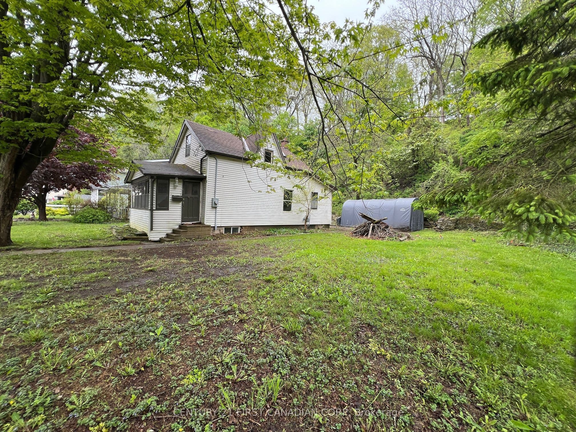 205 Orchard Street — photo 1