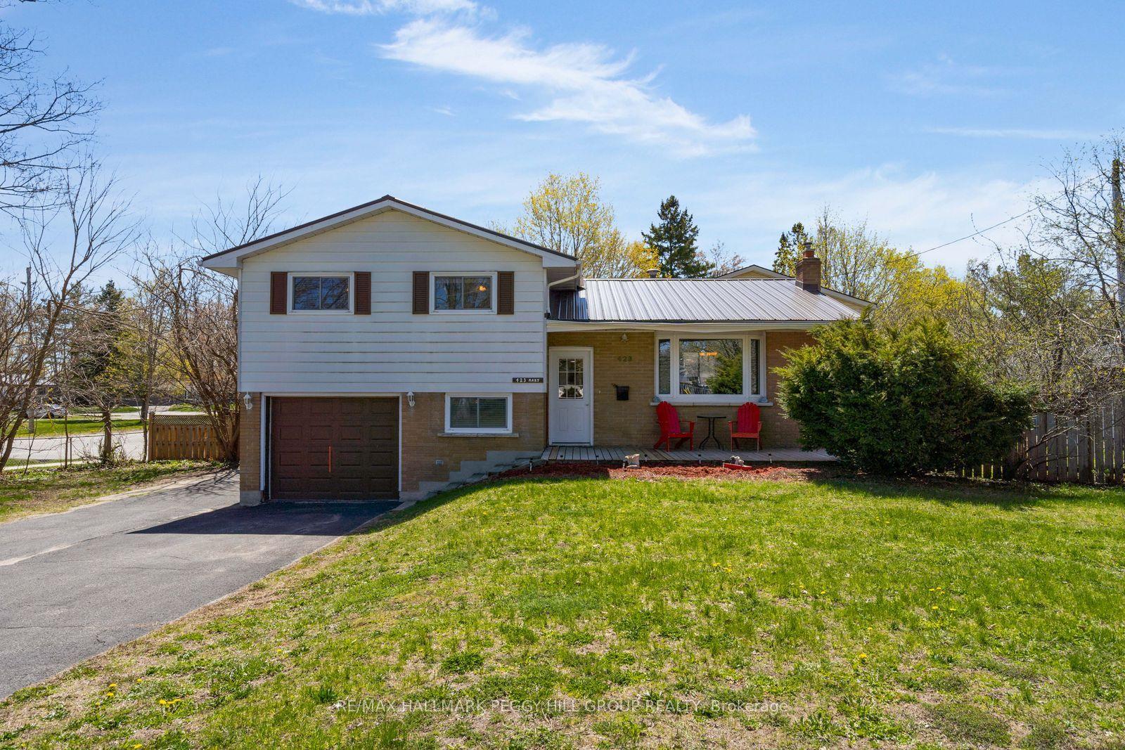 423 Mary Street — photo 1