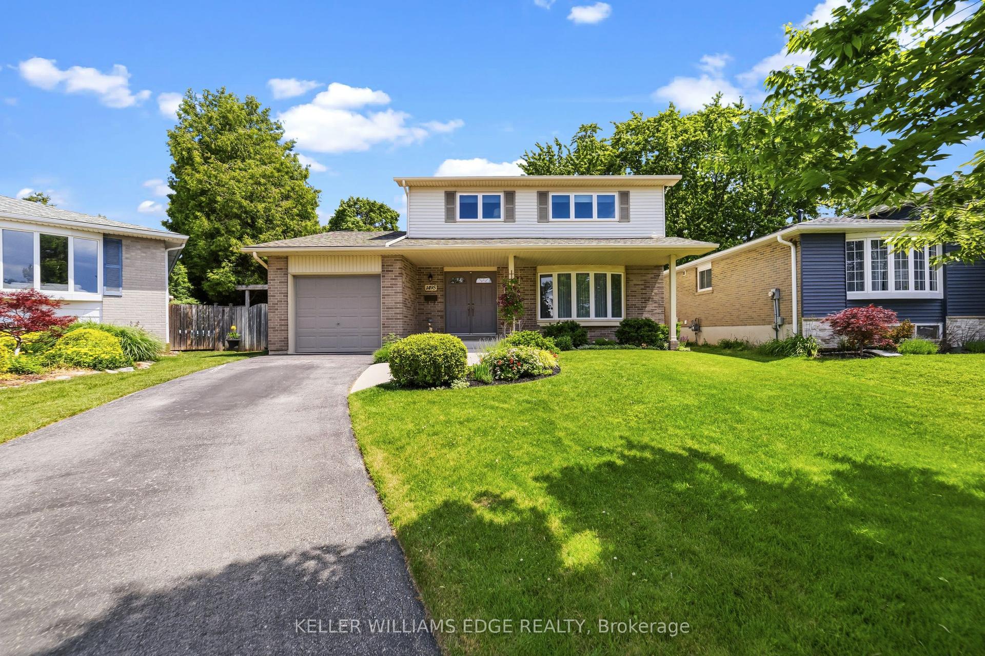 1495 Clinton Court — photo 1