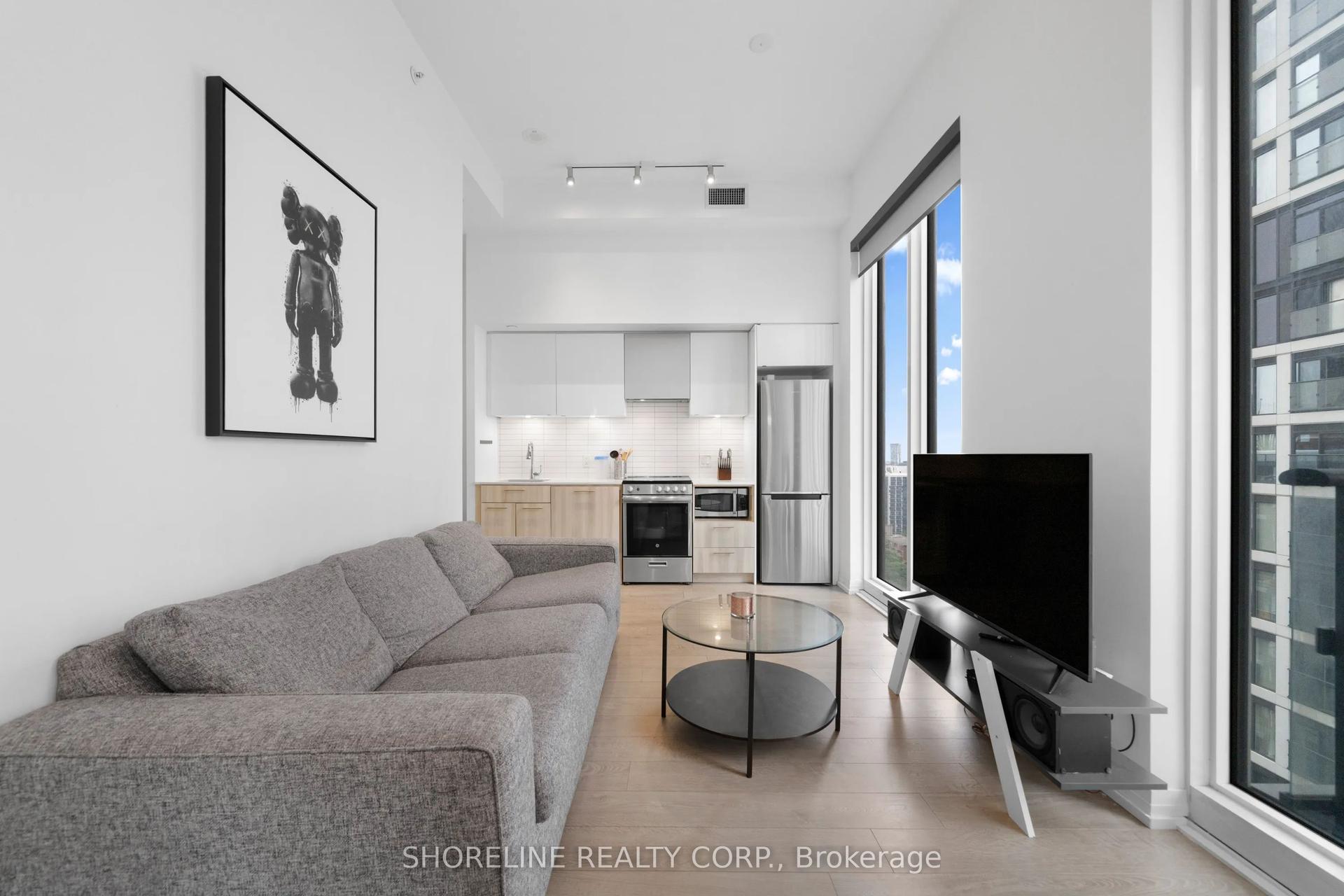 251 Jarvis Street 2001 #2001 — photo 1