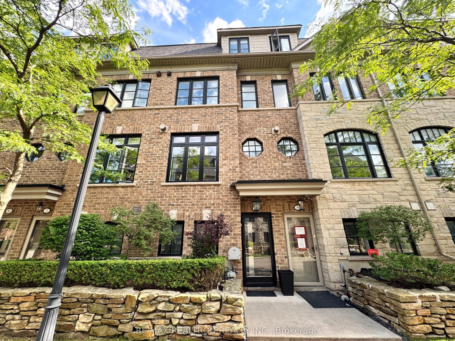 54 Cormier Heights, Toronto — Townhouse for lease, photo 1