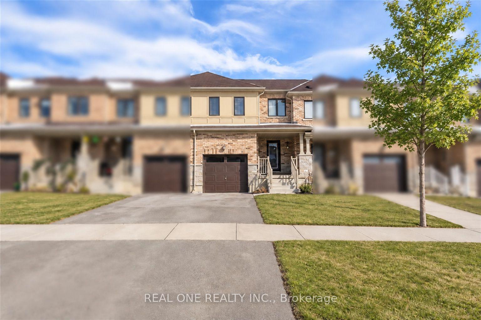 110 Arnold Marshall Boulevard, Haldimand — Townhouse for lease, photo 1