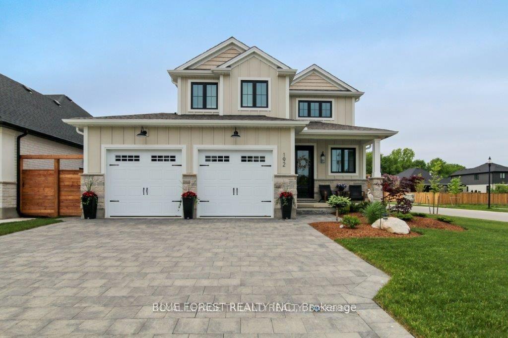 192 Foxborough Place — photo 1