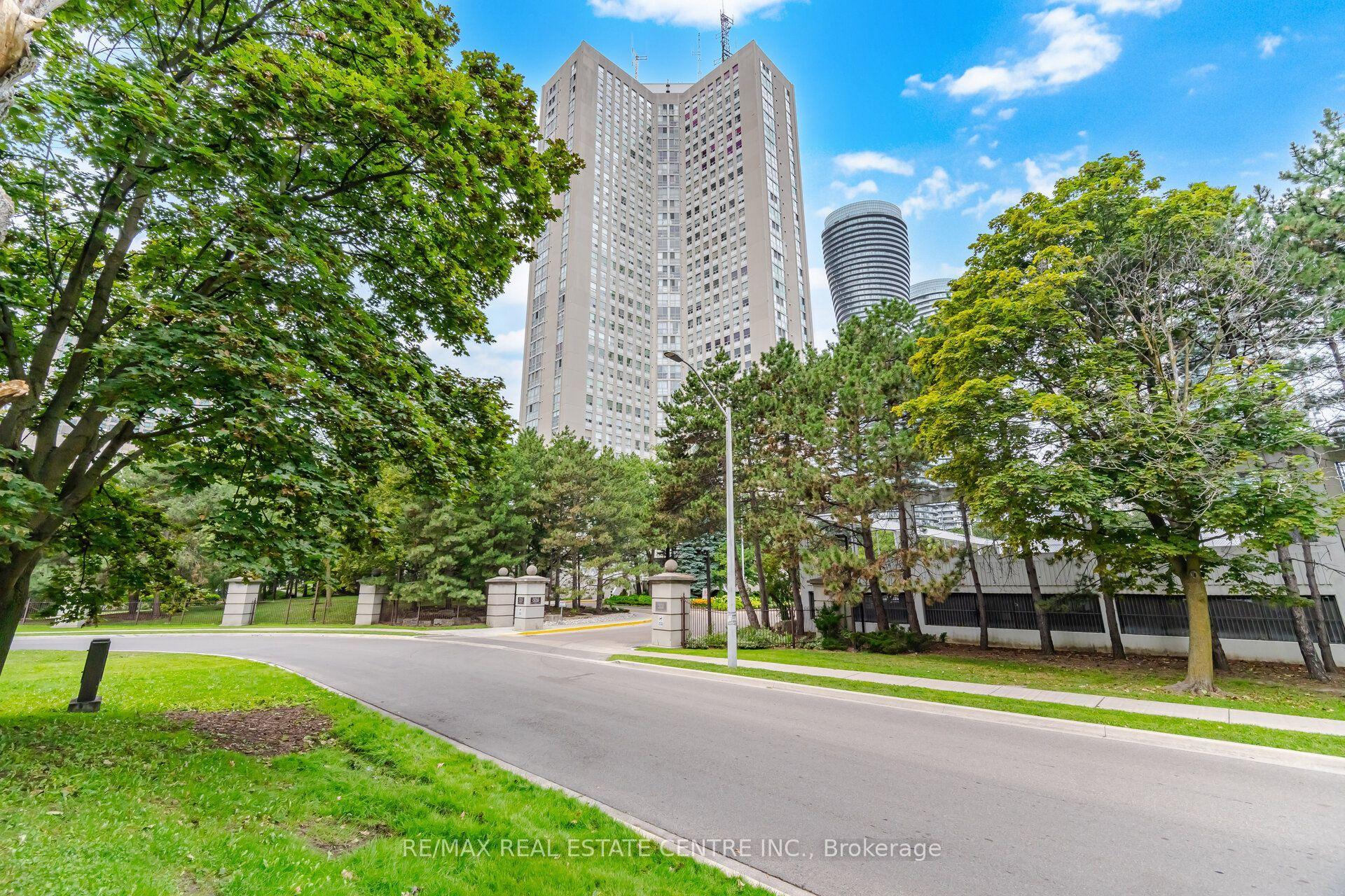 3650 Kaneff Crescent 2601 #2601, Mississauga — Condo for sale, photo 1