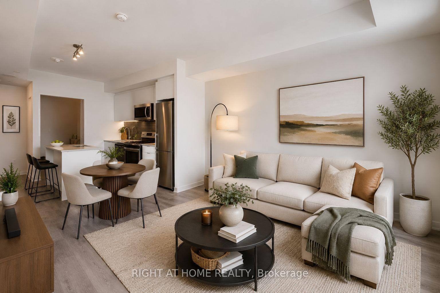 8868 Yonge Street 208E #208E — photo 1