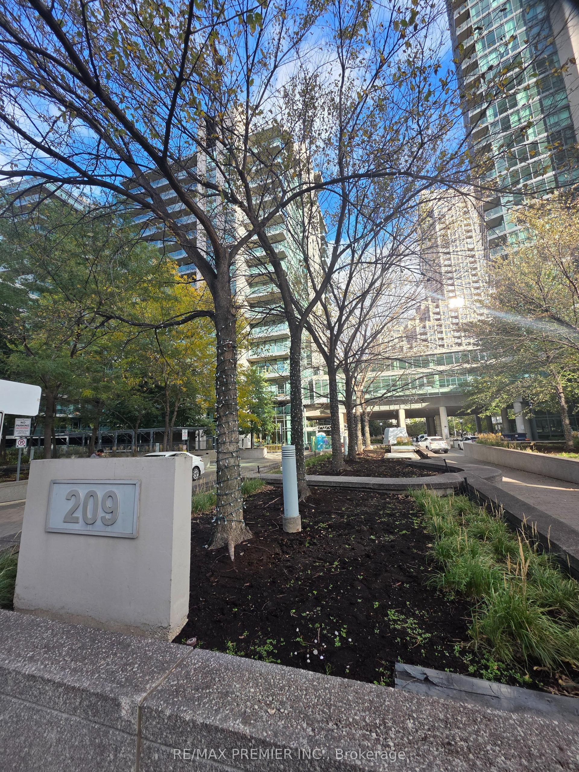 209 Fort York Boulevard 475 #475, Toronto — Condo for lease, photo 1