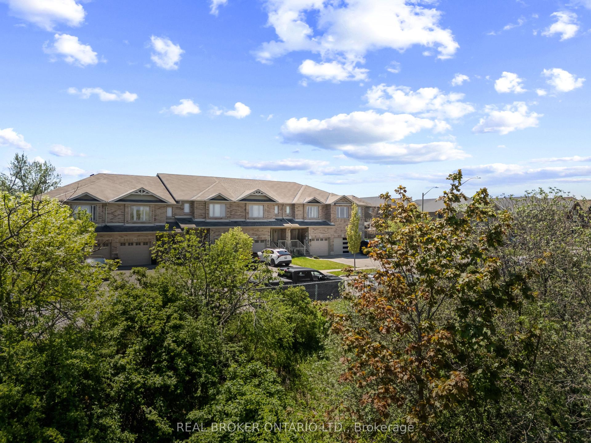 138 Edenrock Drive — photo 1