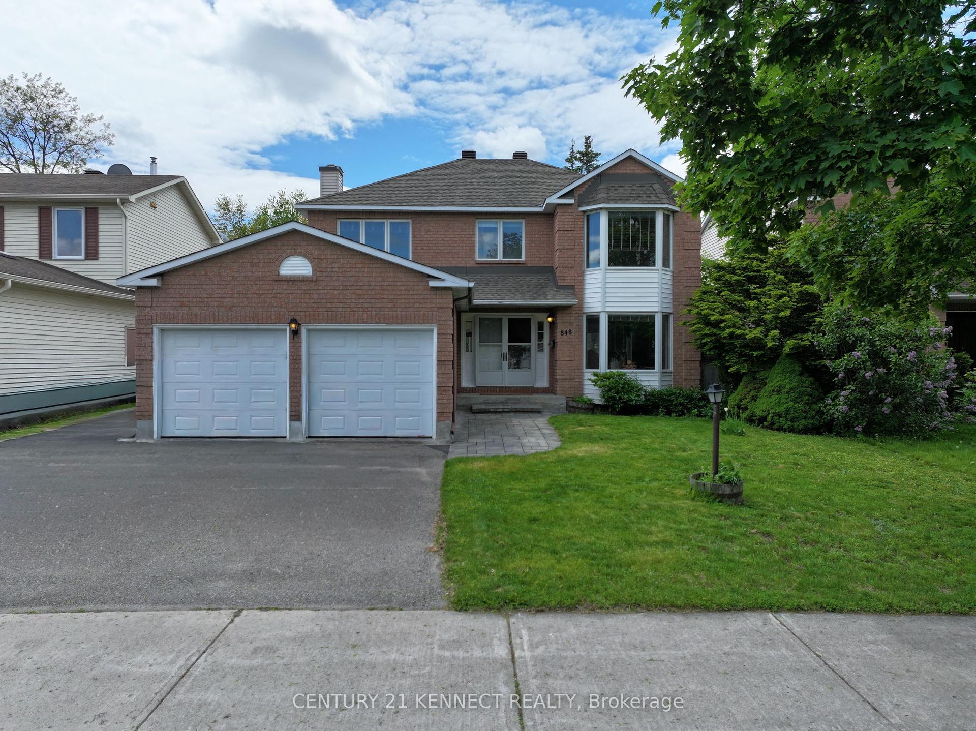 848 Fairlawn Avenue — photo 1