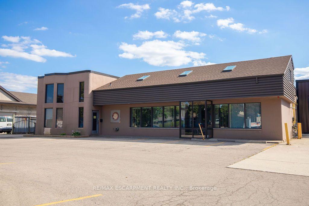 190 Hempstead Drive, Hamilton — Commercial for sale, photo 1