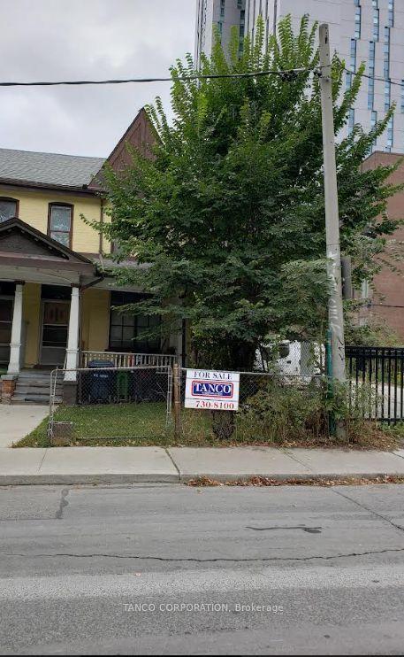 172 Huron Street, Toronto — Semi-Detached for sale, photo 1