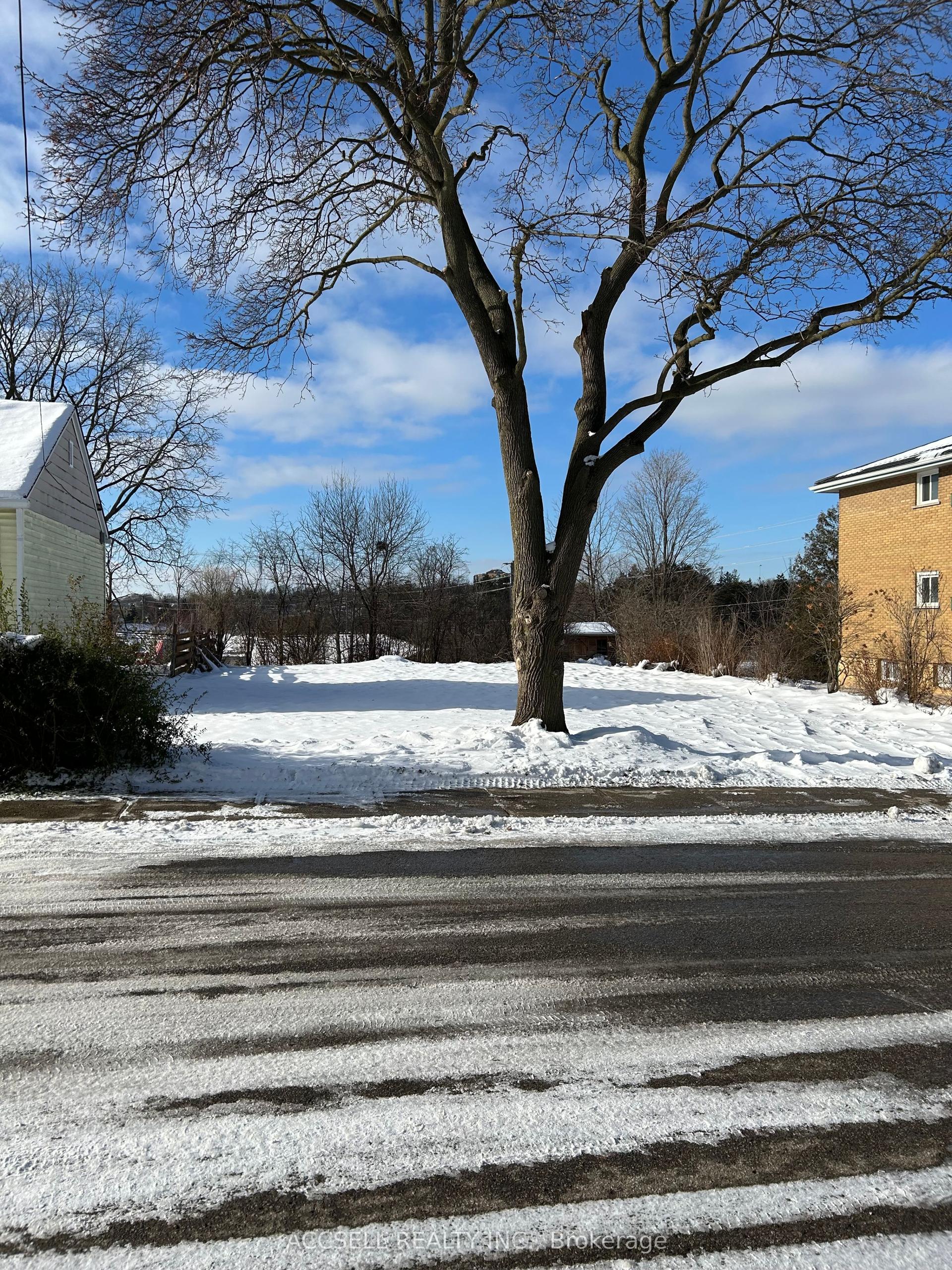 148 Hedley Street — photo 1