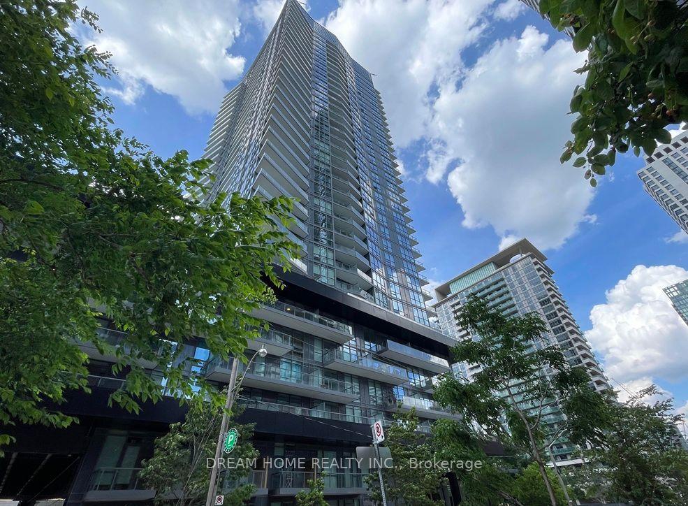30 Roehampton Avenue 2902 #2902 — photo 1